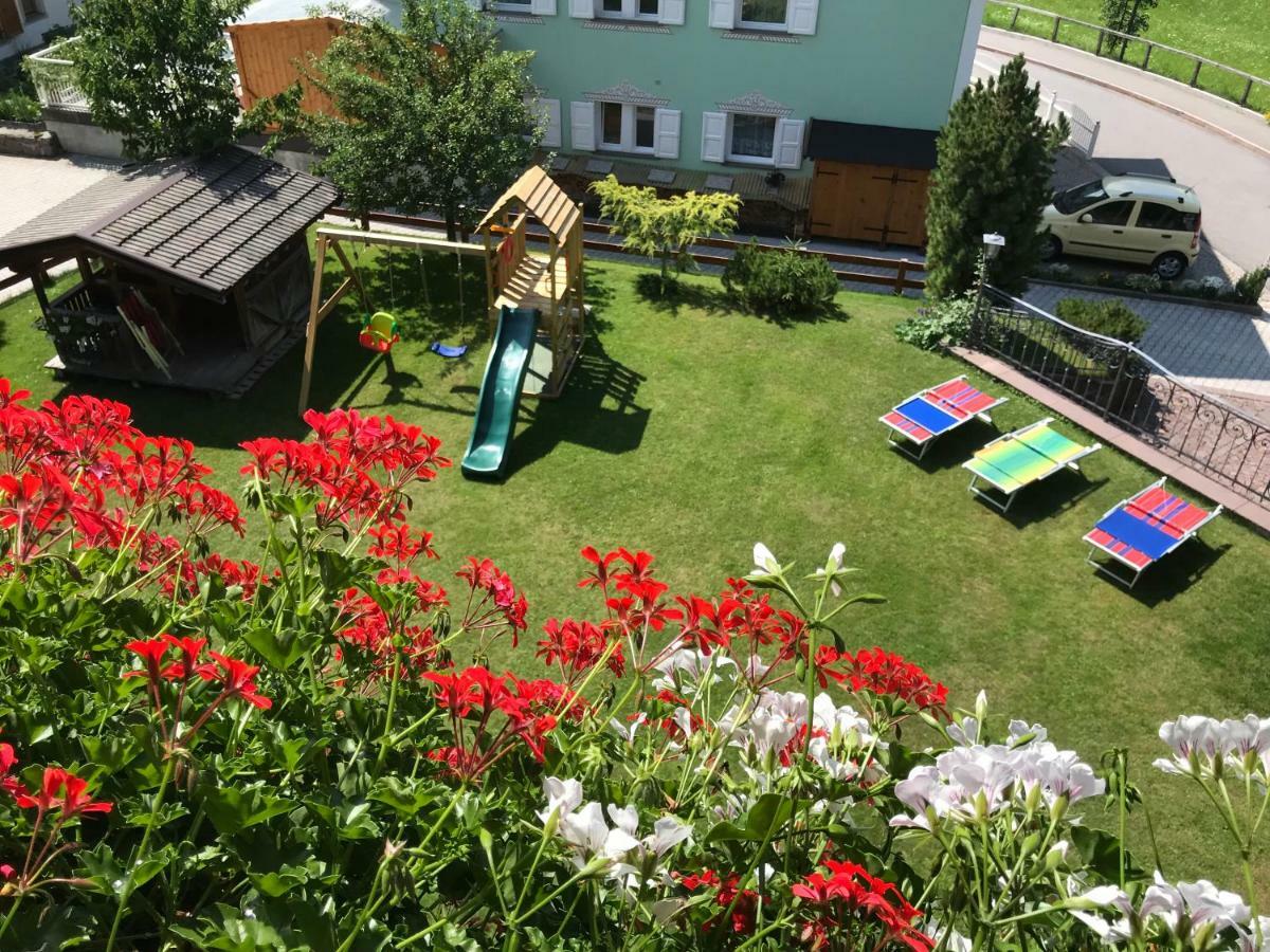 Apartments Vaiolet Santa Cristina Val Gardena 外观 照片